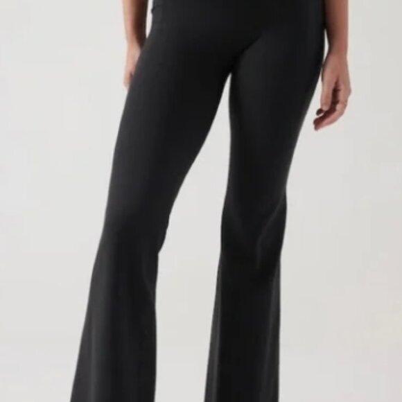 Athleta Salutation flare leggings - Picture 2 of 5